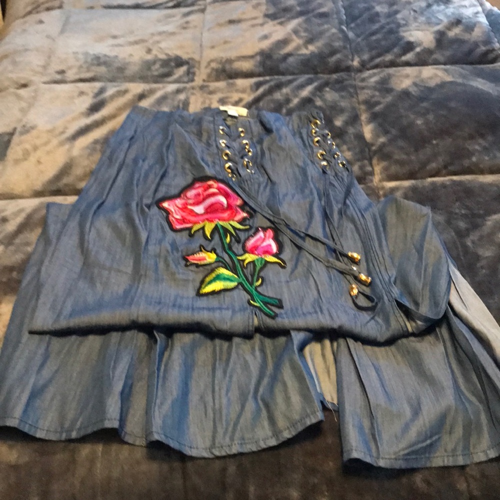 Denim Maxi Skirt - Picture 4 of 4
